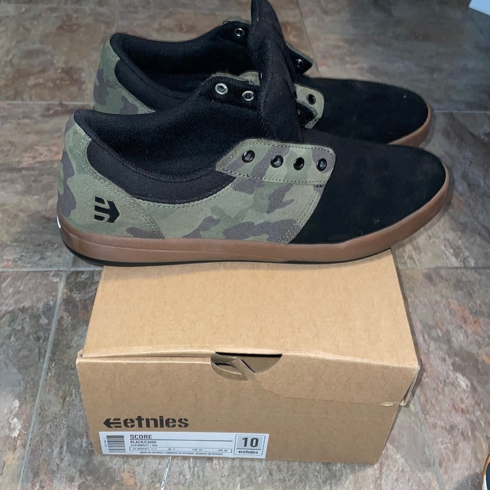 Etnies Michelin Score skate shoes sz 10